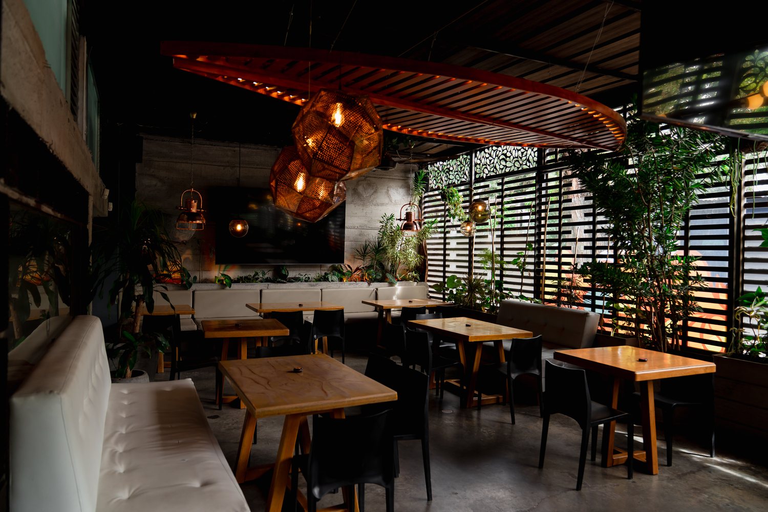 El salón, luz de tarde