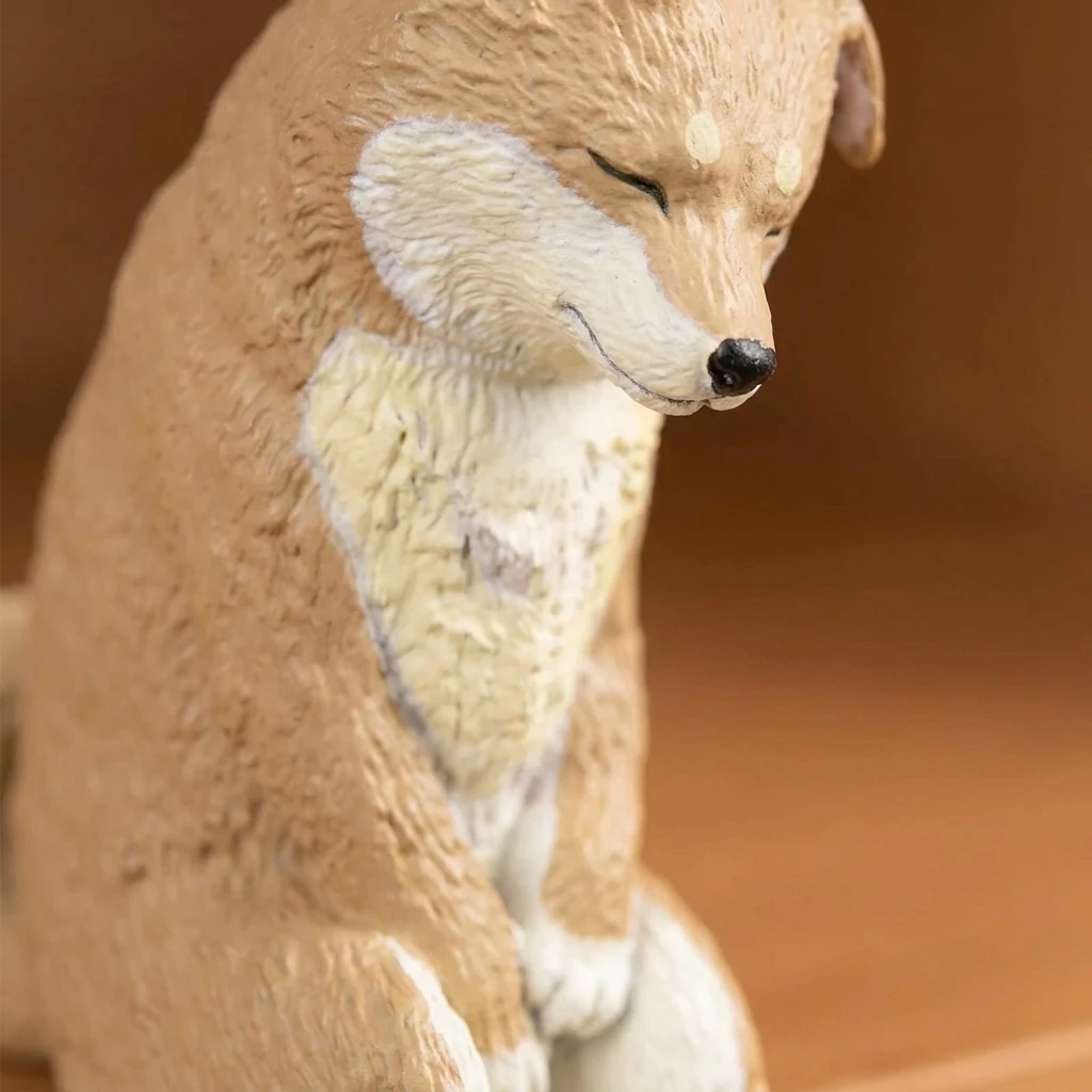一体ずつ、手塗りで。