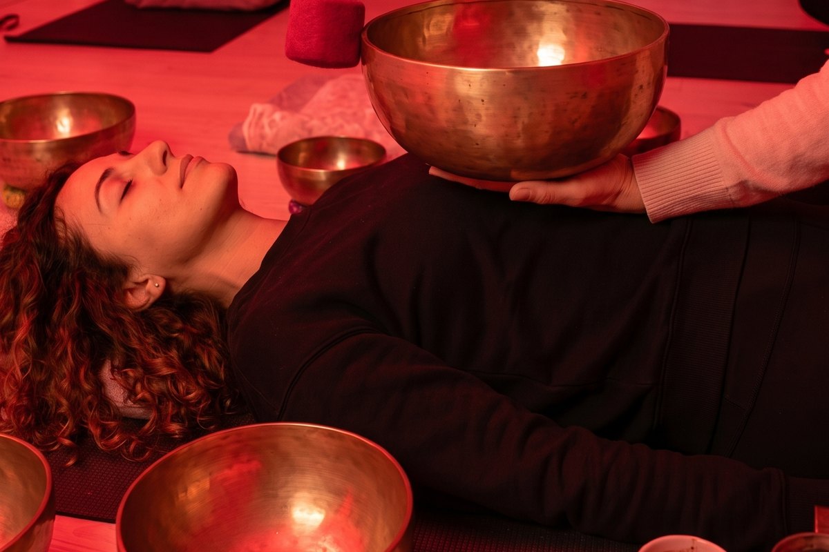 Bowl played on the body during the Grounding class