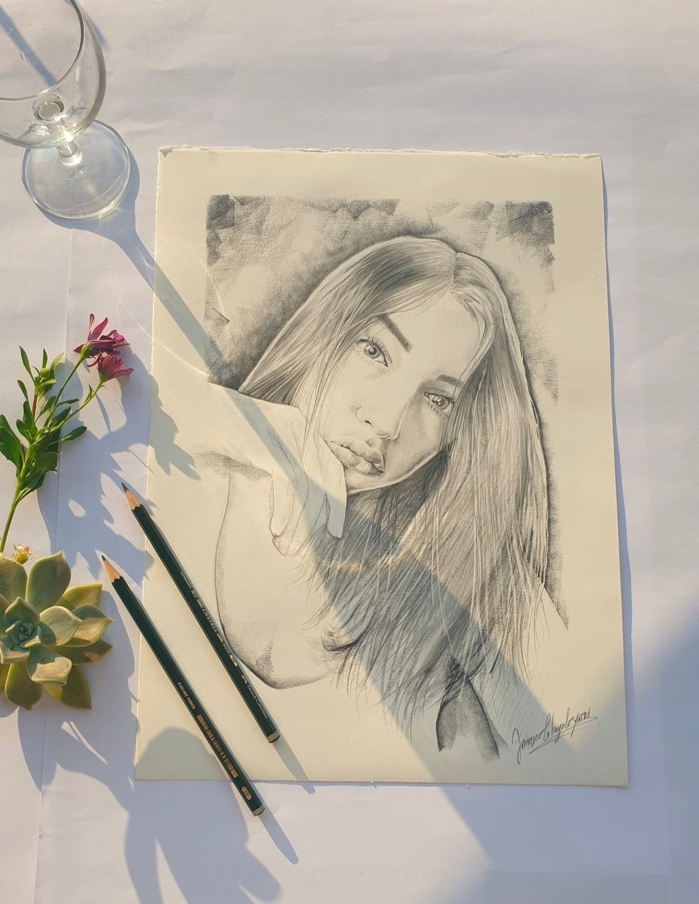 Ritratto a matita di una donna