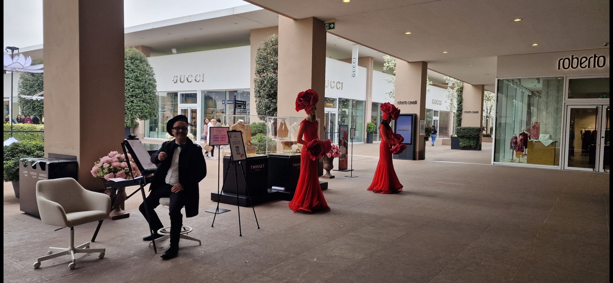 Yatri eventi shopping