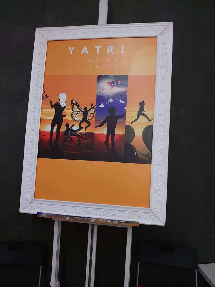 Poster incorniciato su cavalletto - Mostra Sfumature d'Amore