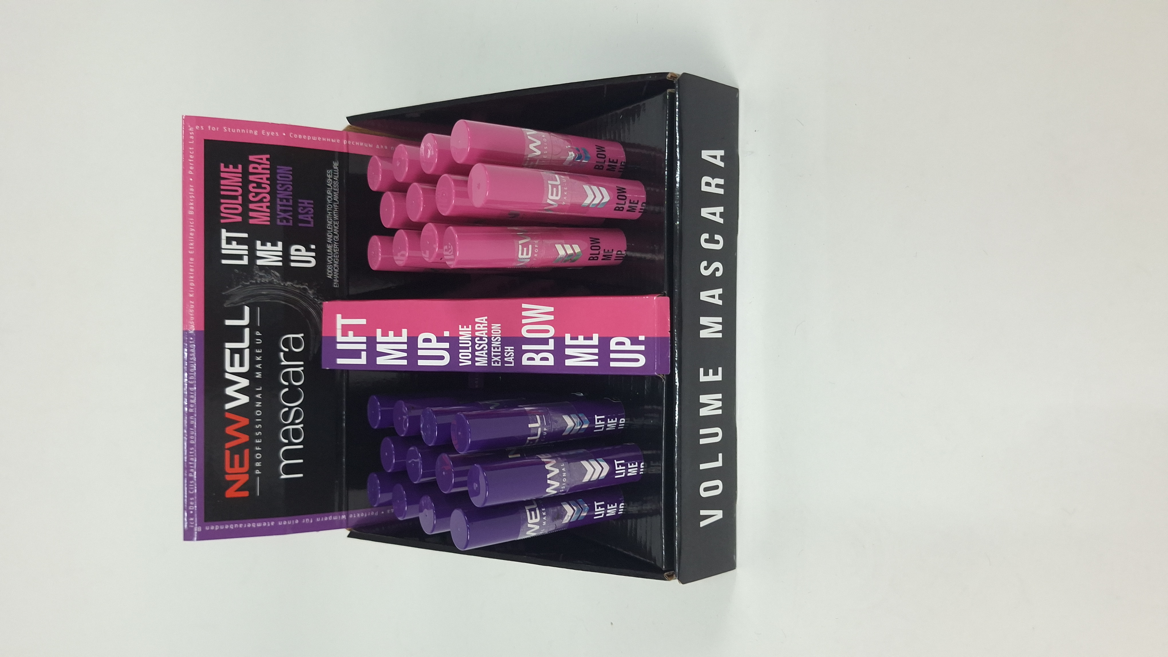 Volume Mascara Display