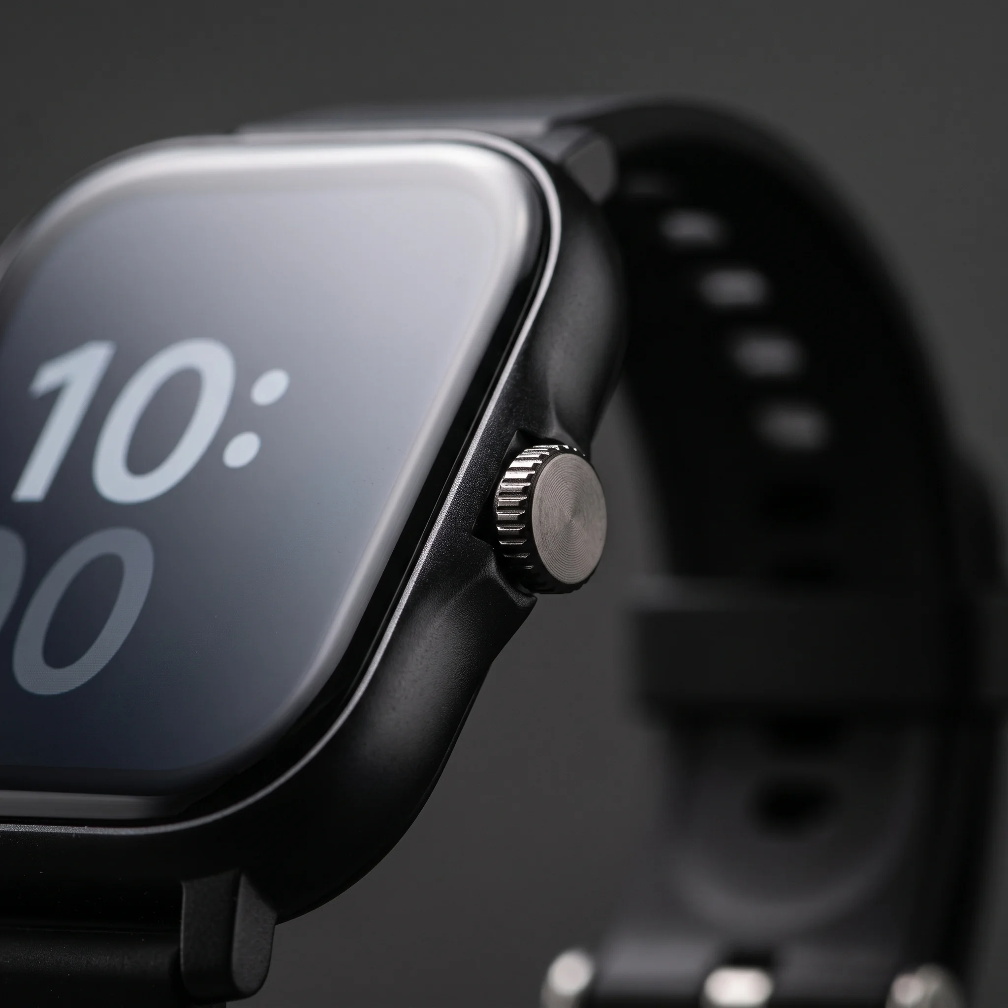 Pametni sat Smartwatch, detalj dugmeta i ekrana