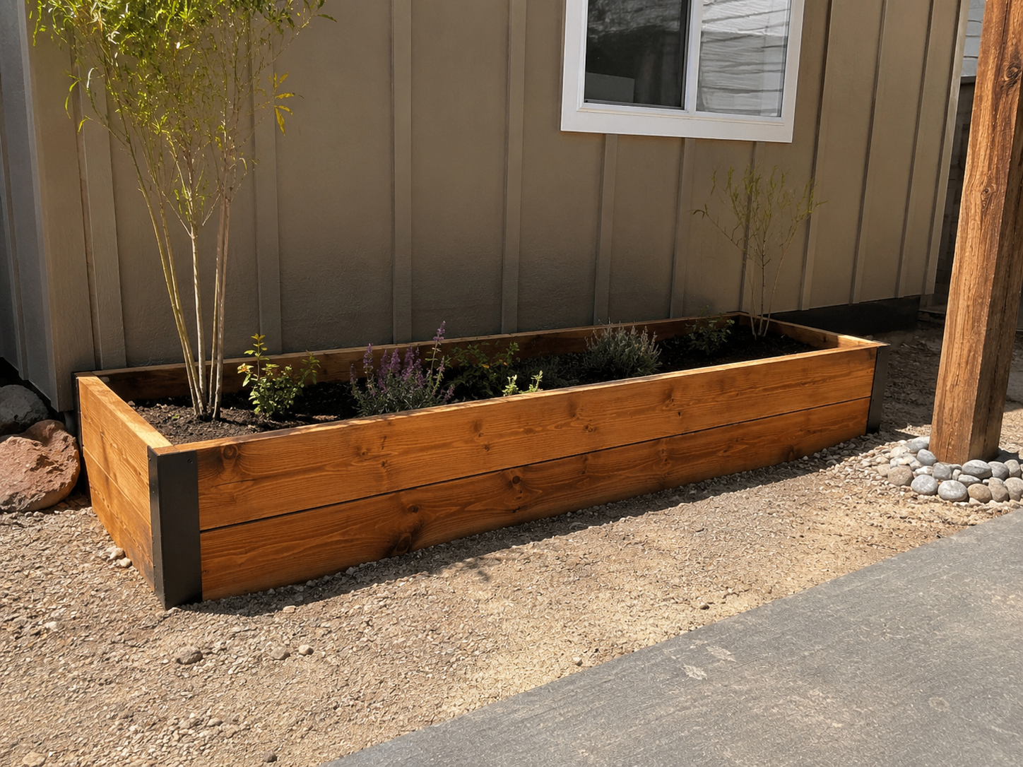 Cedar planter