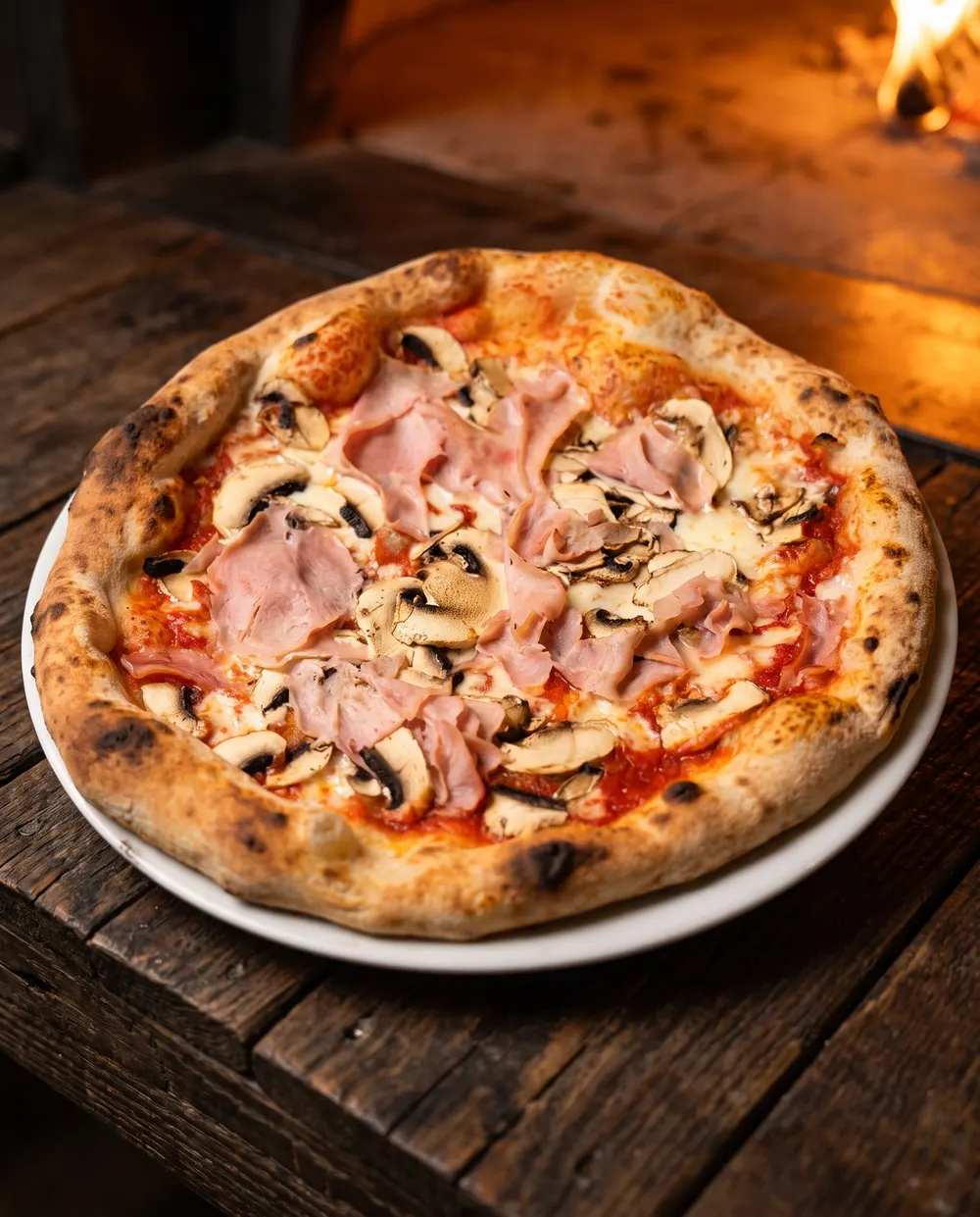 Prosciutto e Funghi — Il Vesuvio Gex