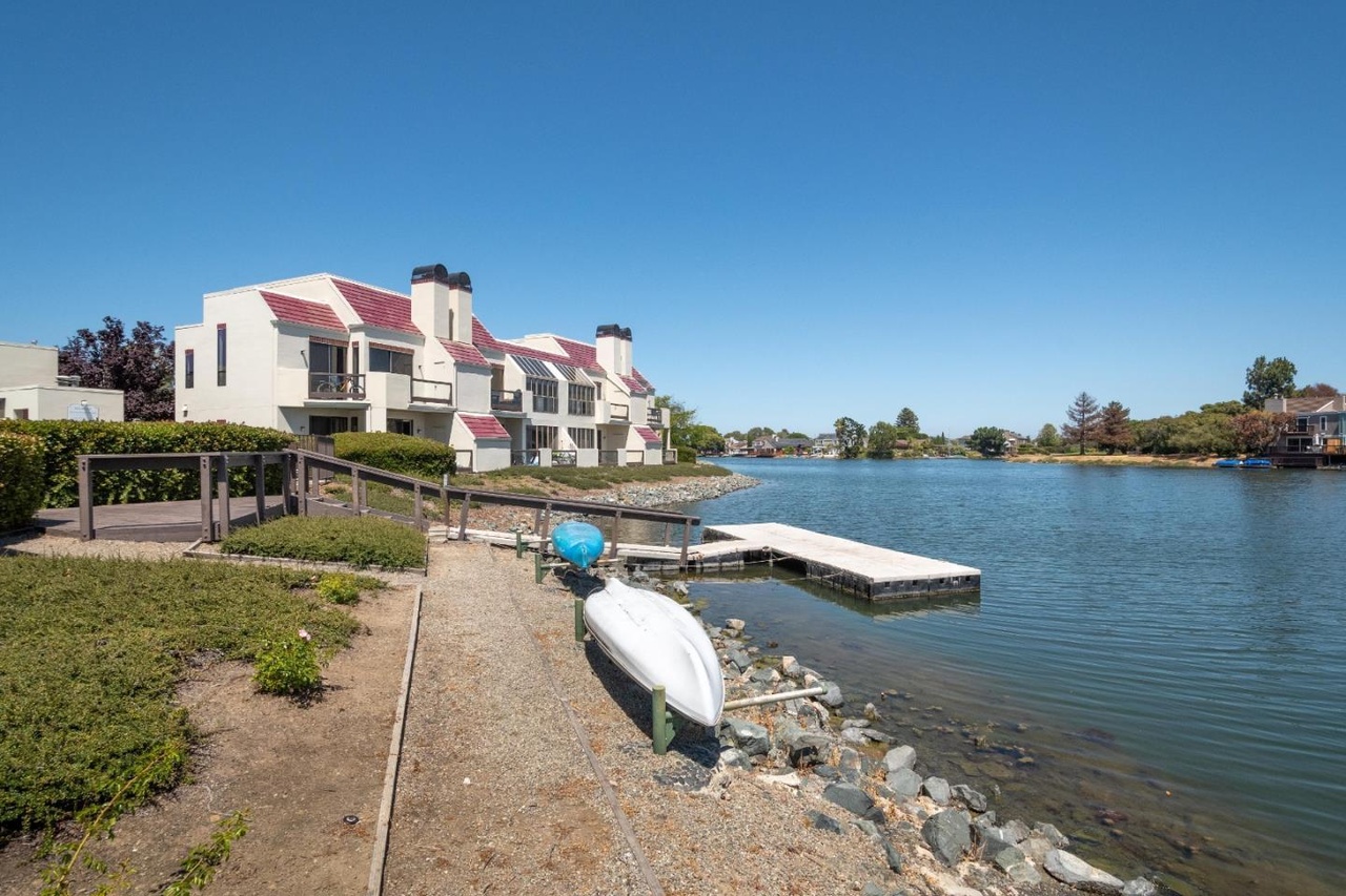 105 Shorebird Circle #15 — waterfront