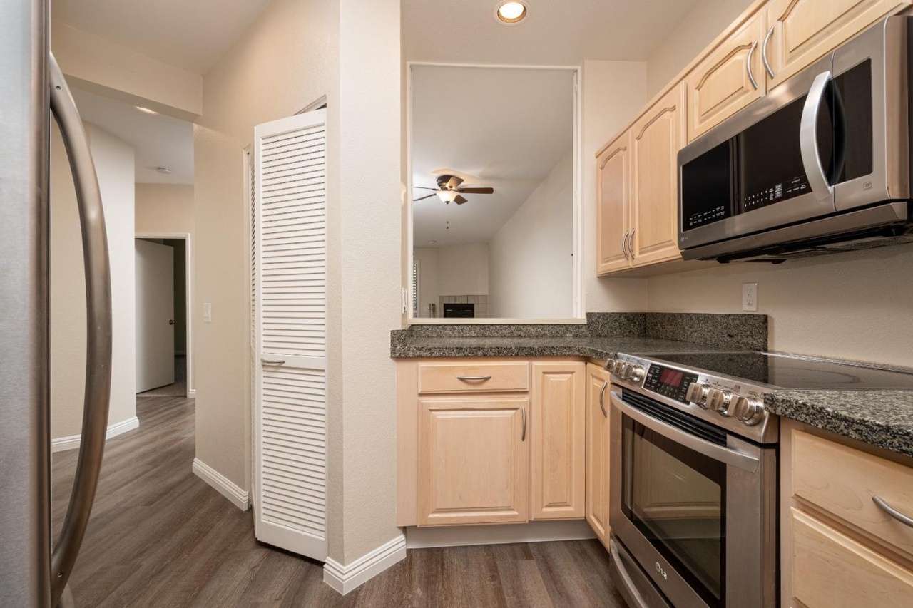 105 Shorebird Circle #15 — interior