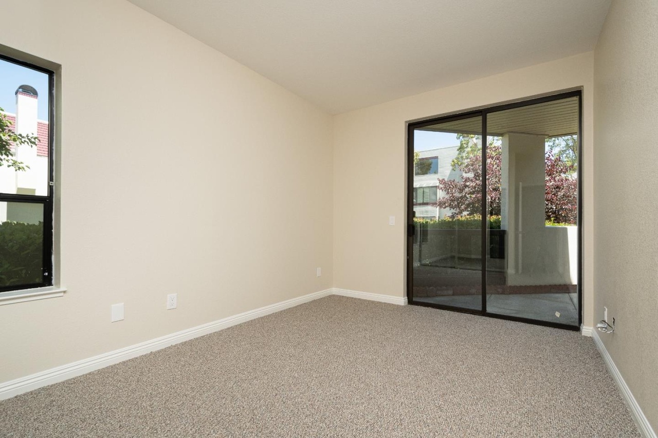 105 Shorebird Circle #15 — interior