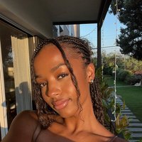 Simone A.