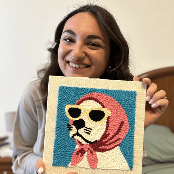 Camilla R. con il suo Kit Cozy Things