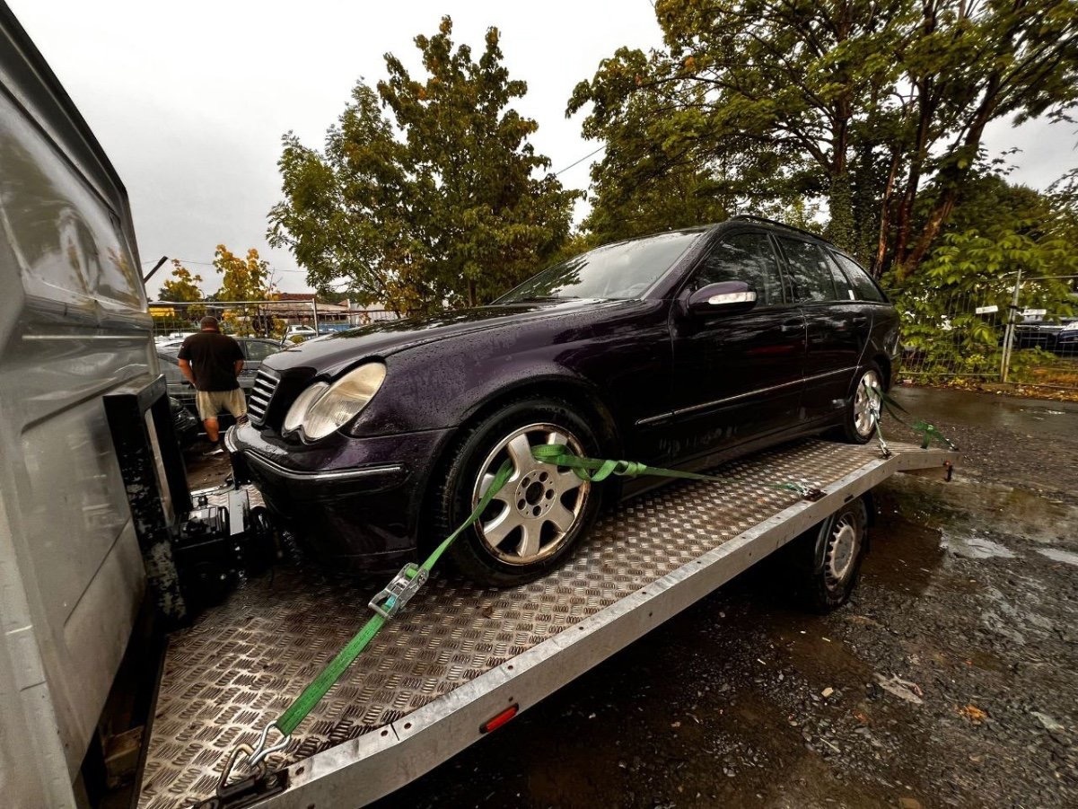 Mercedes-Benz C-Class W203 - Mercedes-Benz C-Class W203
